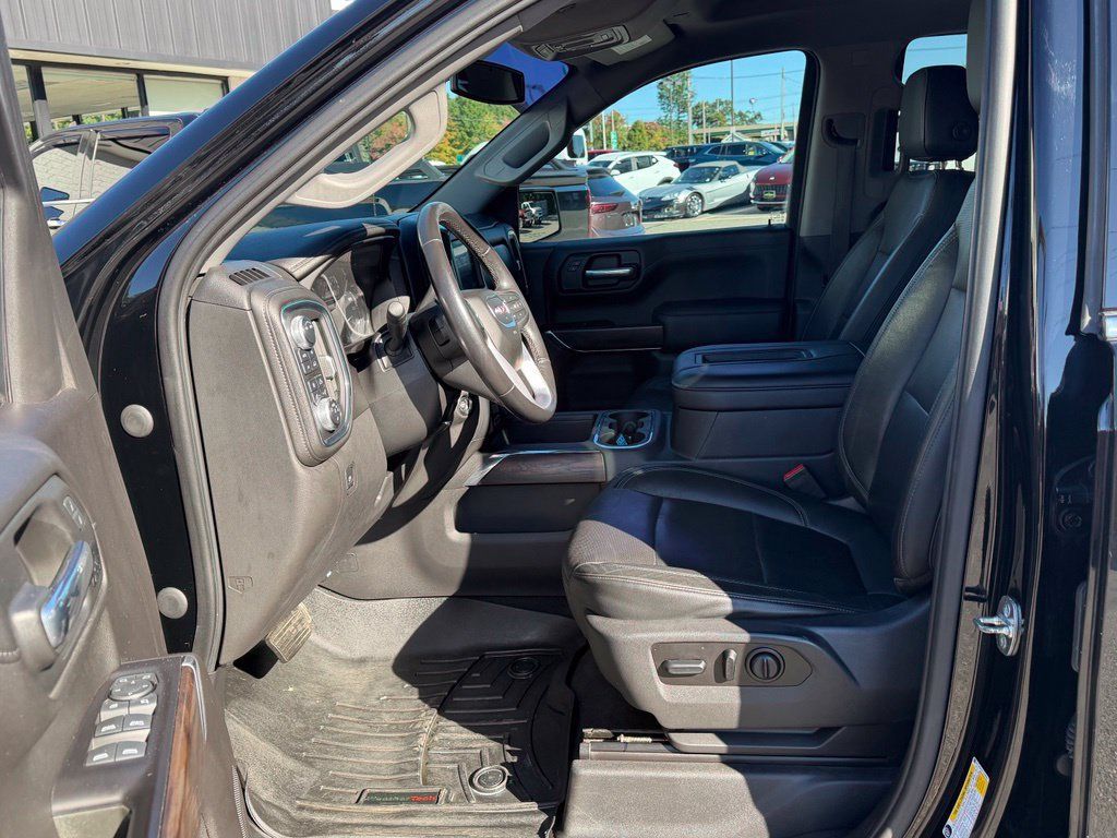 Used 2020 GMC Sierra 1500 SLT w/ SLT Convenience Package AWD/4WD image 17