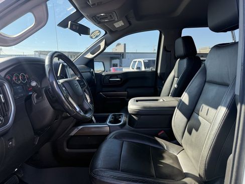 Used 2020 Chevrolet Silverado 1500 LT Trail Boss image 15