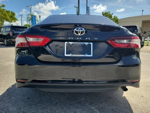Used 2021 Toyota Camry LE FWD image 3