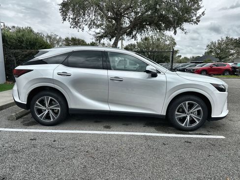 Used 2024 Lexus RX 350 Premium w/ Accessory Package (Z1) FWD image 10