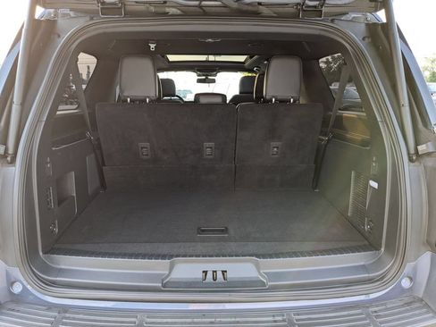 Used 2023 Ford Expedition Max Limited AWD/4WD image 19