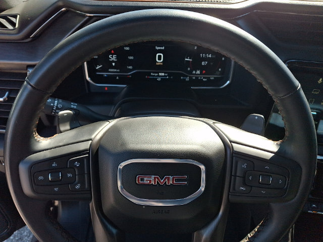Used 2024 GMC Sierra 1500 AT4 w/ Technology Package AWD/4WD image 4