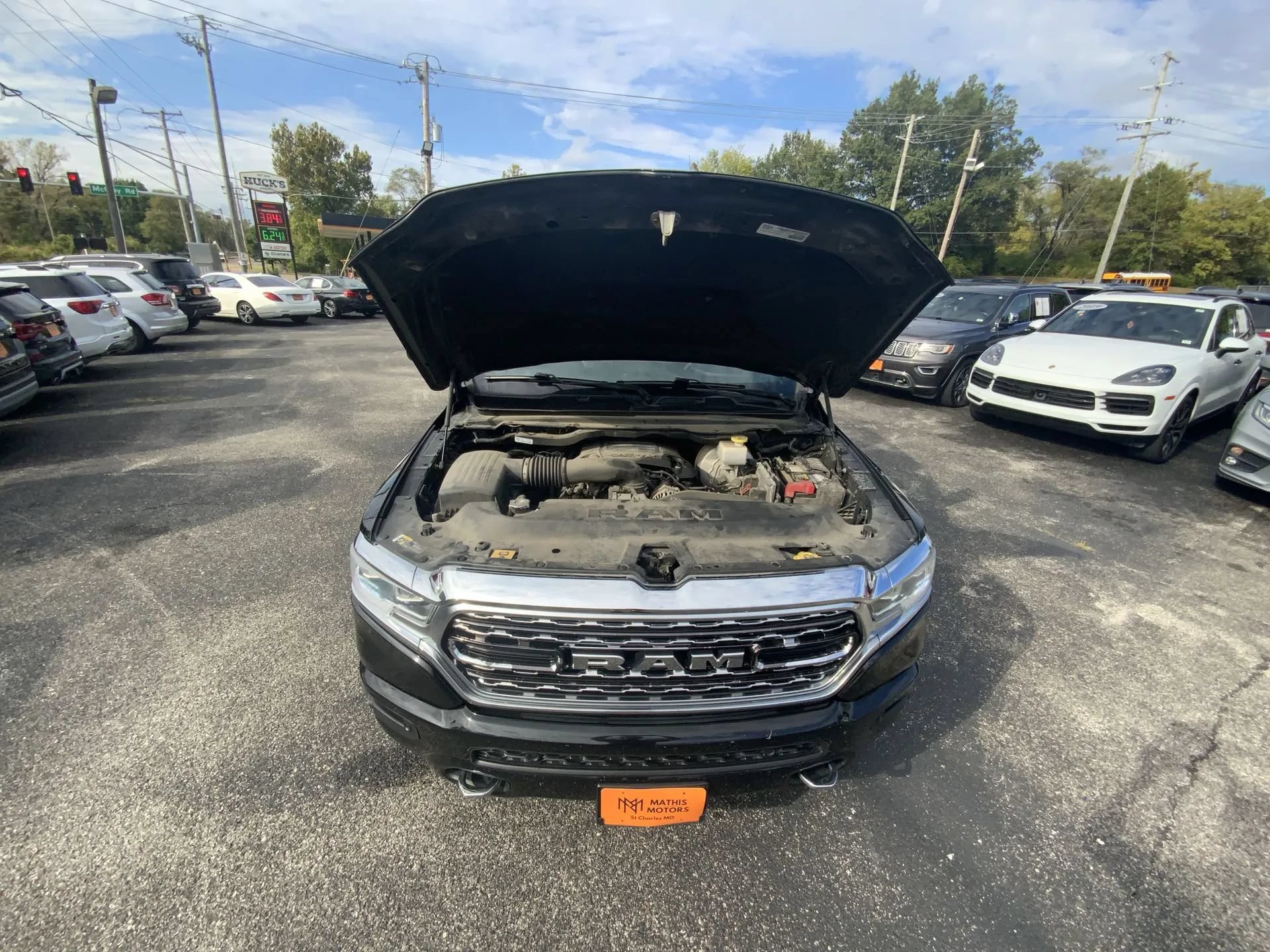Used 2019 RAM 1500 Limited AWD/4WD image 17