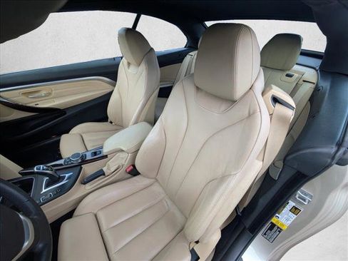 Used 2017 BMW 430i Convertible image 12
