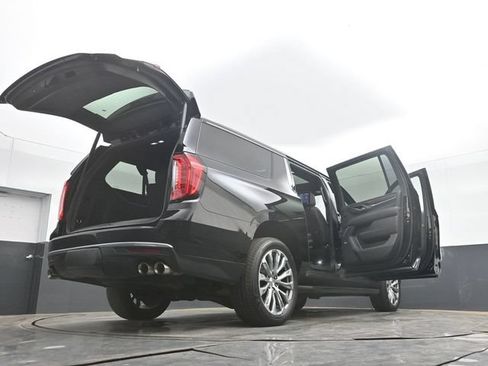Used 2021 GMC Yukon XL Denali AWD/4WD image 60