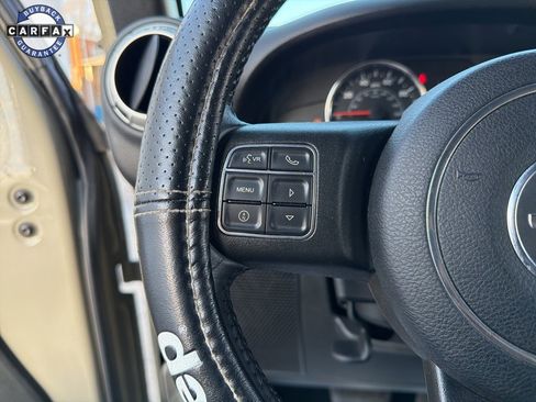 Used 2017 Jeep Wrangler Unlimited Sahara w/ Connectivity Group image 24