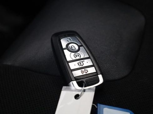 Used 2019 Ford Edge ST w/ Convenience Package AWD/4WD image 26