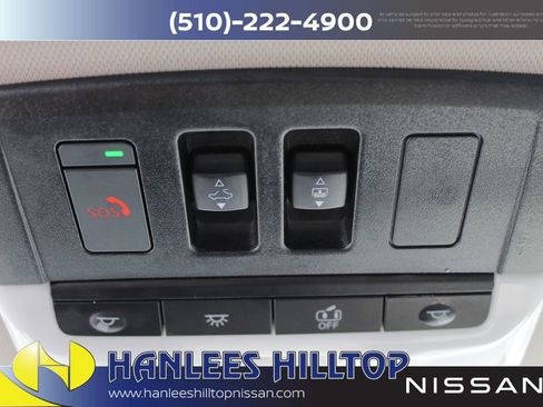 Used 2023 Nissan Rogue SL w/ SL Premium Package image 31