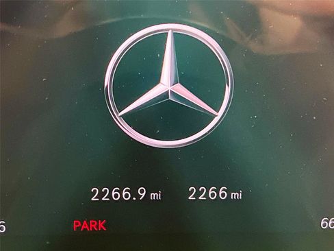 Certified 2026 Mercedes-Benz GLC 300 4MATIC image 11