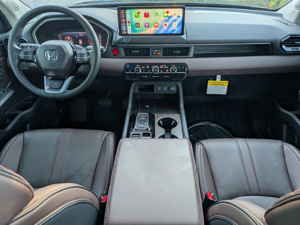 Used 2026 Honda Pilot Elite image 29