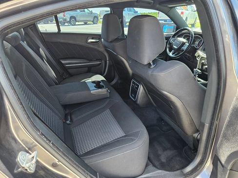 Used 2018 Dodge Charger GT AWD/4WD image 29