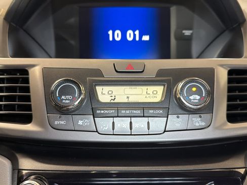 Used 2016 Honda Odyssey SE image 28