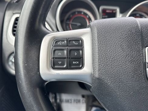 Used 2019 Dodge Journey SE w/ Connectivity Group FWD image 26
