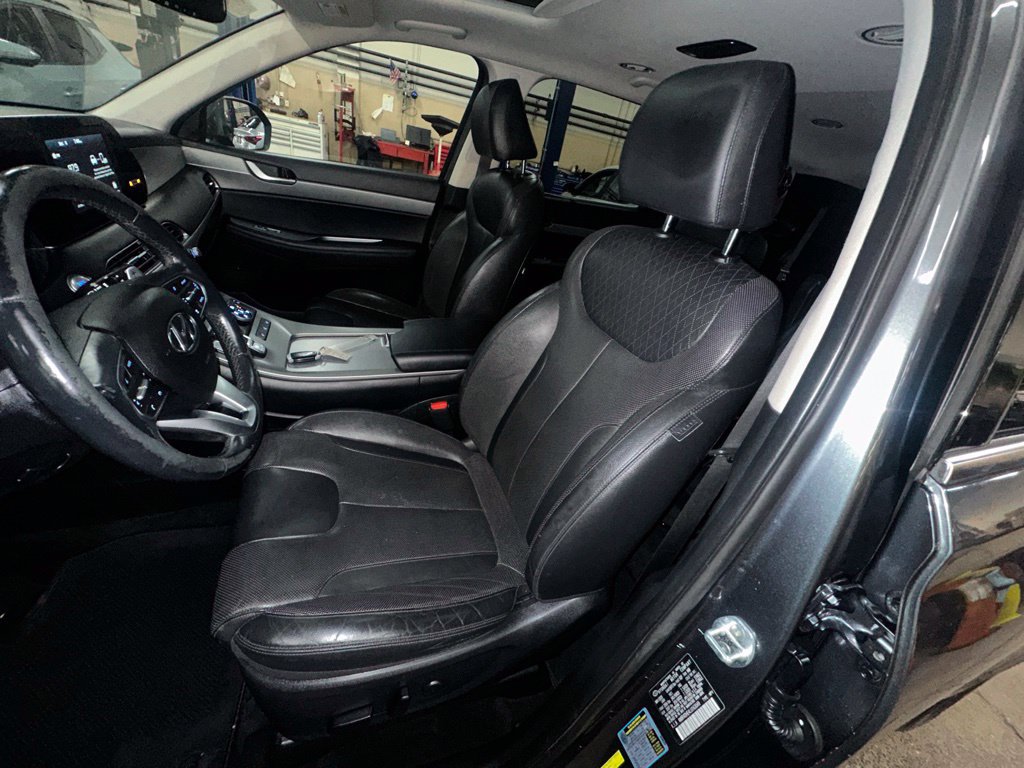 Used 2020 Hyundai Palisade SEL w/ Premium Package AWD/4WD image 11