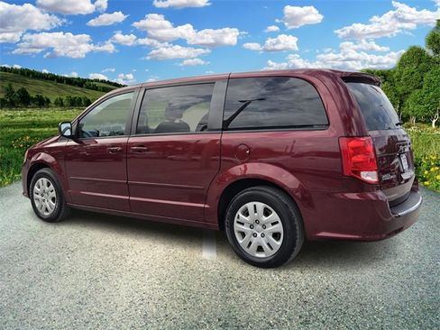 Certified 2017 Dodge Grand Caravan SE w/ Power Window Group image 4