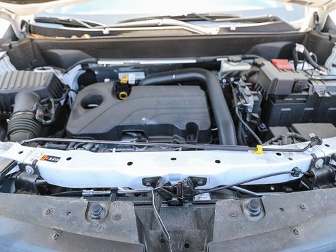 Used 2025 Chevrolet Equinox LT w/ Convenience Package II FWD image 26