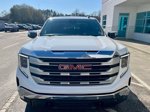 New 2026 GMC Sierra 1500 SLE image 5