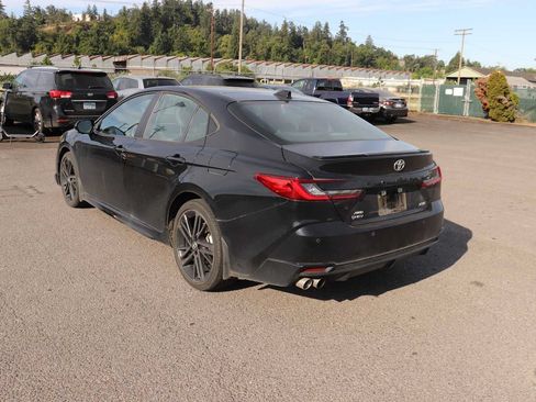 Used 2025 Toyota Camry XSE w/ Premium Plus Package AWD/4WD image 7