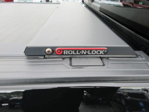 Certified 2024 Chevrolet Colorado Z71 w/ Z71 Convenience Package 2 AWD/4WD image 12