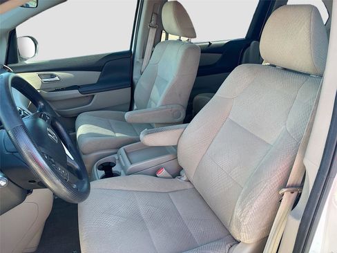 Used 2016 Honda Odyssey SE image 20