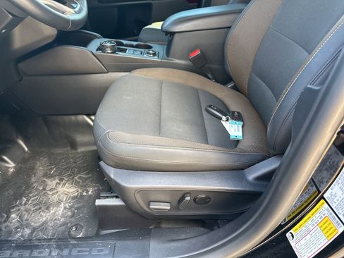 Used 2023 Ford Bronco Sport Badlands image 17
