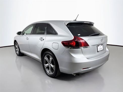 Used 2013 Toyota Venza Limited w/ Tow Prep Pkg AWD/4WD image 7