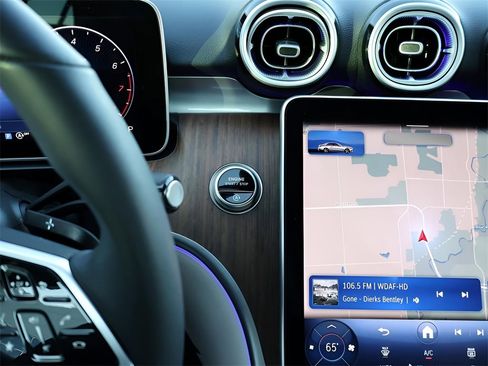 Certified 2025 Mercedes-Benz C 300 4MATIC Sedan image 29