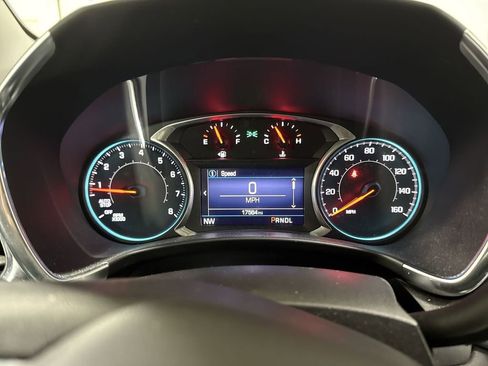 Used 2022 Chevrolet Equinox LS w/ LS Convenience Package image 12