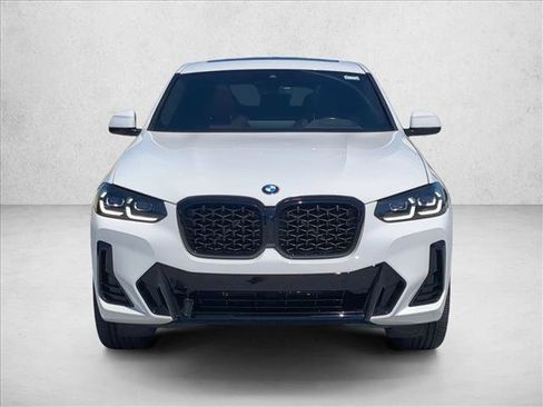 Used 2024 BMW X4 xDrive30i w/ M Sport Package AWD/4WD image 2
