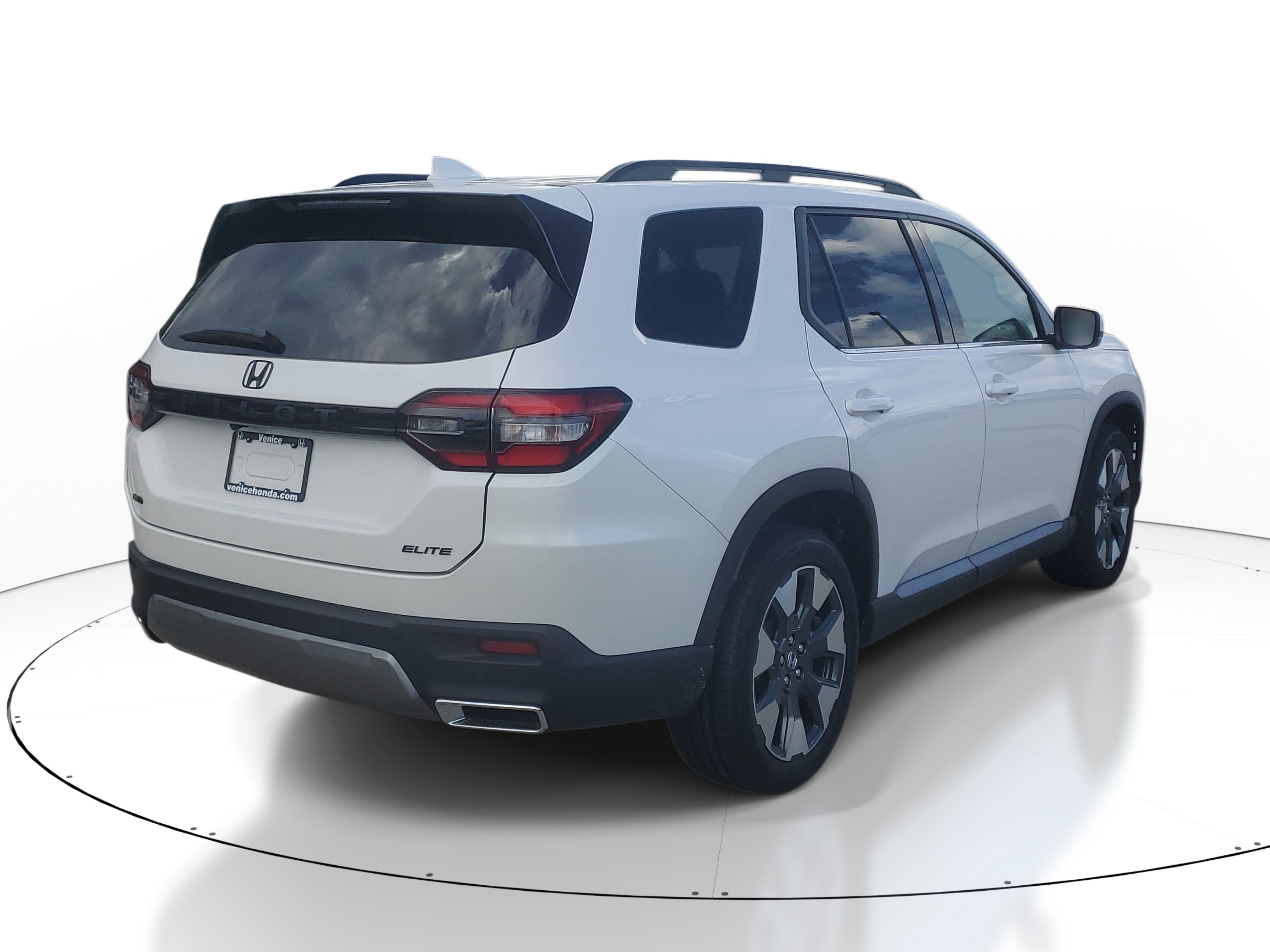 New 2026 Honda Pilot Elite image 6