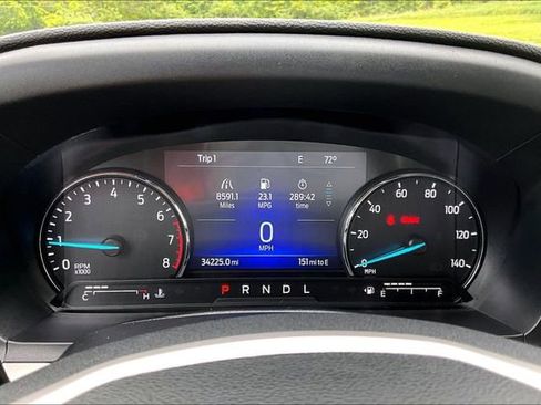Used 2023 Ford Explorer XLT w/ Equipment Group 202A AWD/4WD image 19