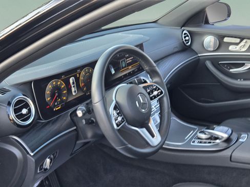 Used 2020 Mercedes-Benz E 350 Sedan image 11
