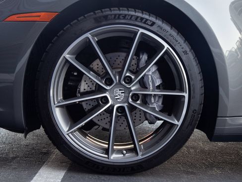 Certified 2024 Porsche 911 Carrera RWD image 12