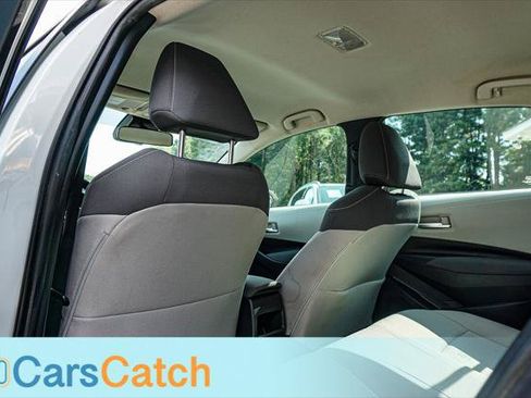 Used 2020 Toyota Corolla LE FWD image 32