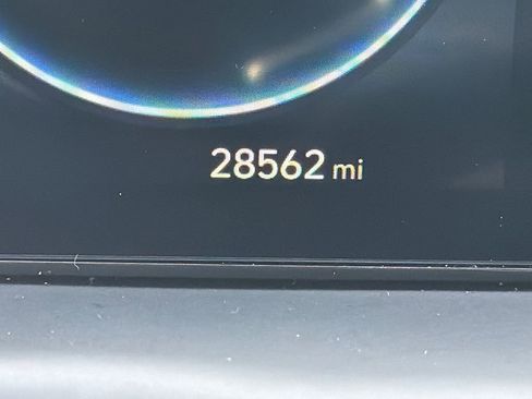 Used 2023 Hyundai Tucson Limited image 28