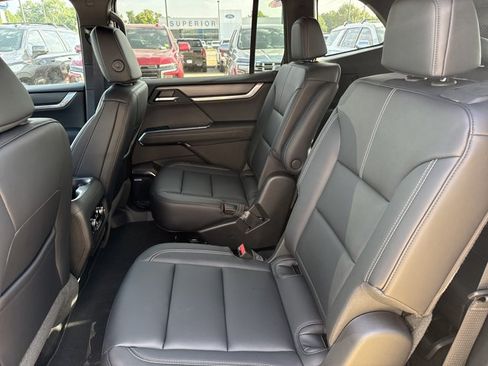 New 2026 GMC Acadia Elevation w/ Black Edition FWD image 6