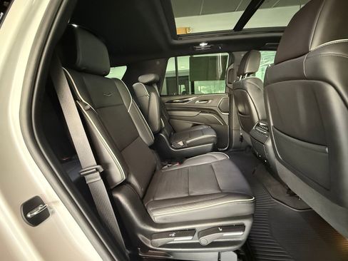 Used 2023 Cadillac Escalade Sport w/ Touring Package RWD image 35