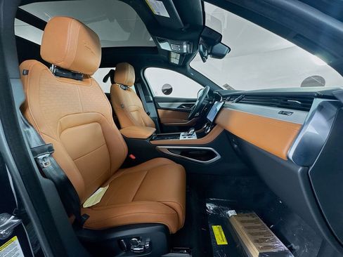 New 2026 Jaguar F-PACE R-Dynamic S image 28