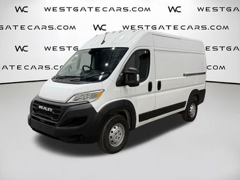 Used 2023 RAM ProMaster 2500 FWD image 1