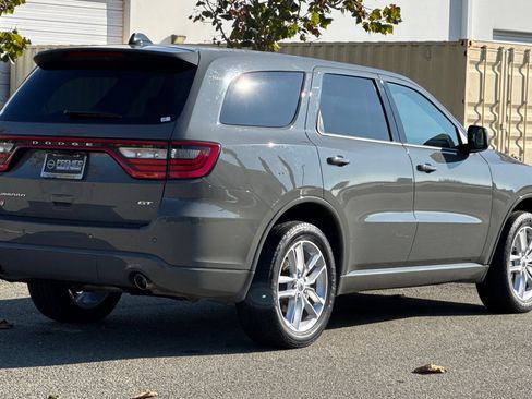 Used 2023 Dodge Durango GT image 4