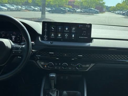 Used 2023 Honda Accord EX-L image 23
