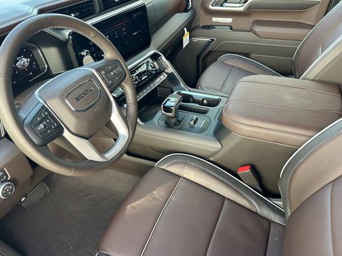 New 2026 GMC Sierra 1500 Denali w/ Denali Reserve Package AWD/4WD image 7