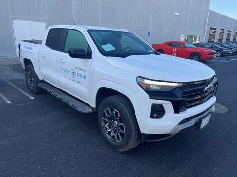 Used 2023 Chevrolet Colorado Z71 w/ Advanced Trailering Package image 3