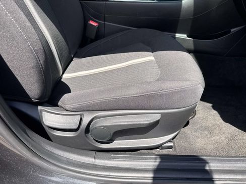 Used 2025 Hyundai Sonata SEL FWD image 12