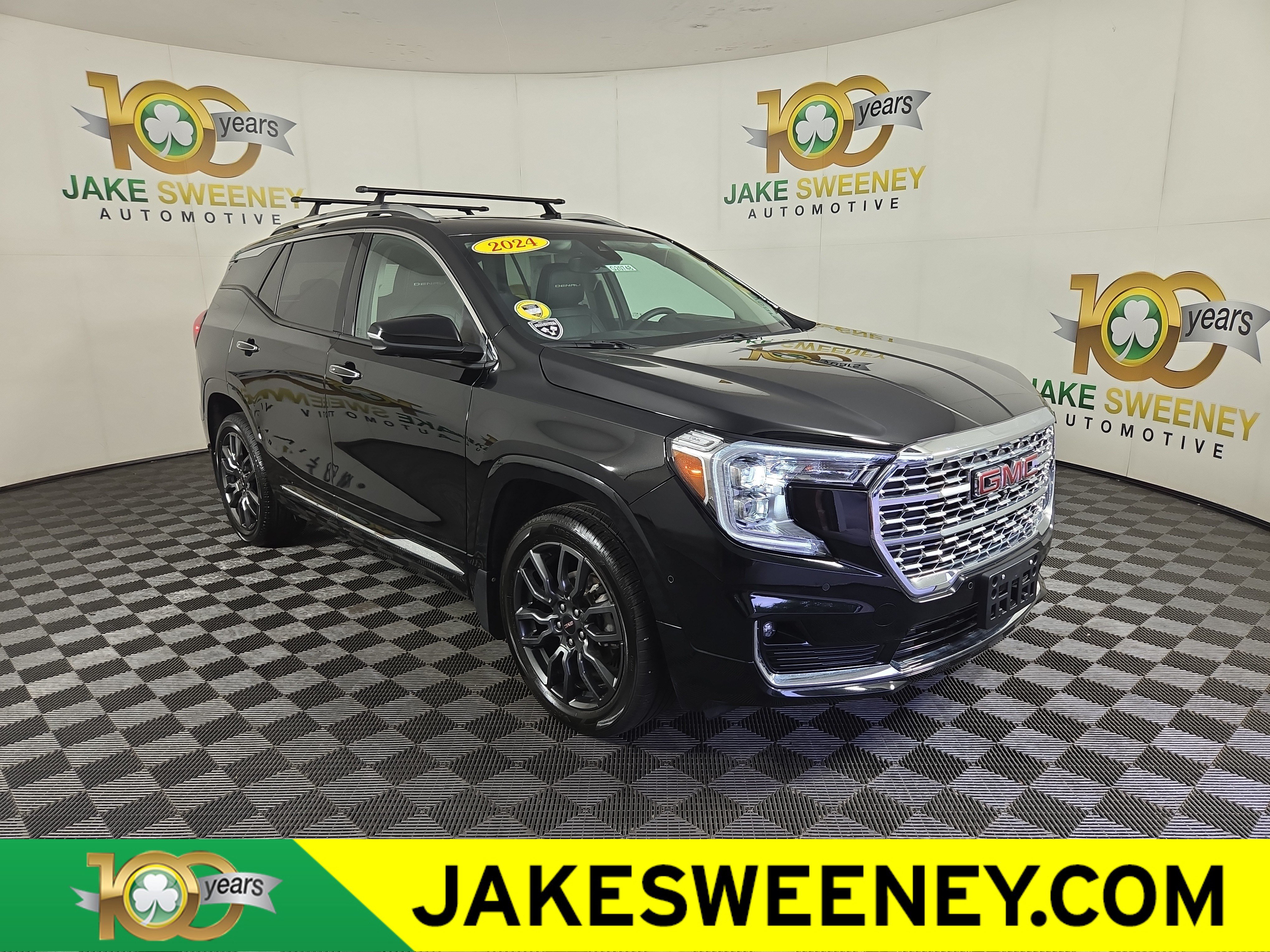 Certified 2024 GMC Terrain Denali w/ Black Diamond Edition AWD/4WD image 1