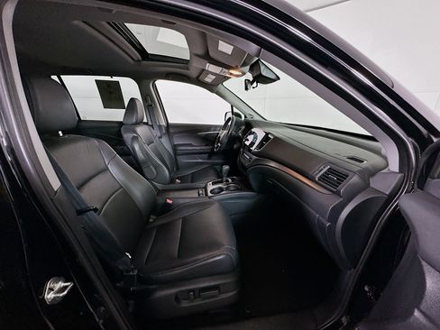 Used 2019 Honda Pilot EX-L image 35