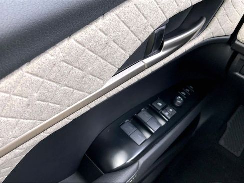 New 2026 Toyota Camry XLE image 19