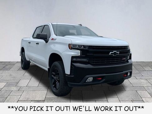 Used 2022 Chevrolet Silverado 1500 LT Trail Boss w/ Convenience Package II AWD/4WD image 1