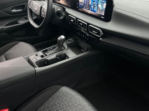 New 2026 Nissan Sentra SV w/ Floor Mat Package image 18