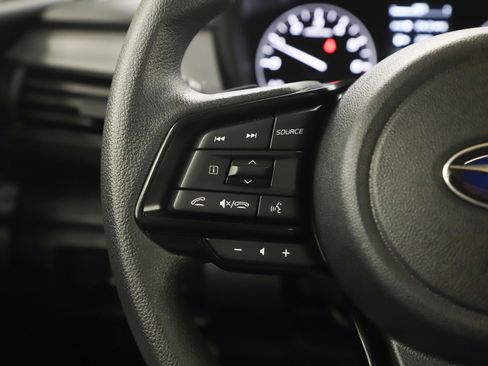 Used 2024 Subaru Crosstrek 2.0i Premium image 25